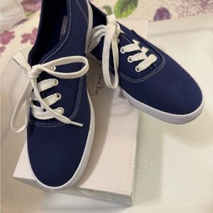 Coral Bay Navy Blue Athletic Shoes